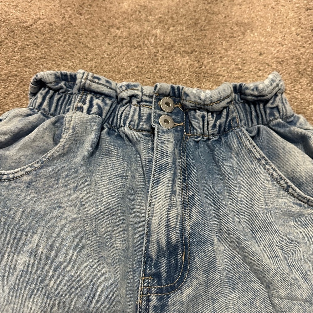 Cotton On Paper Bag Shorts - Picture 4 of 6